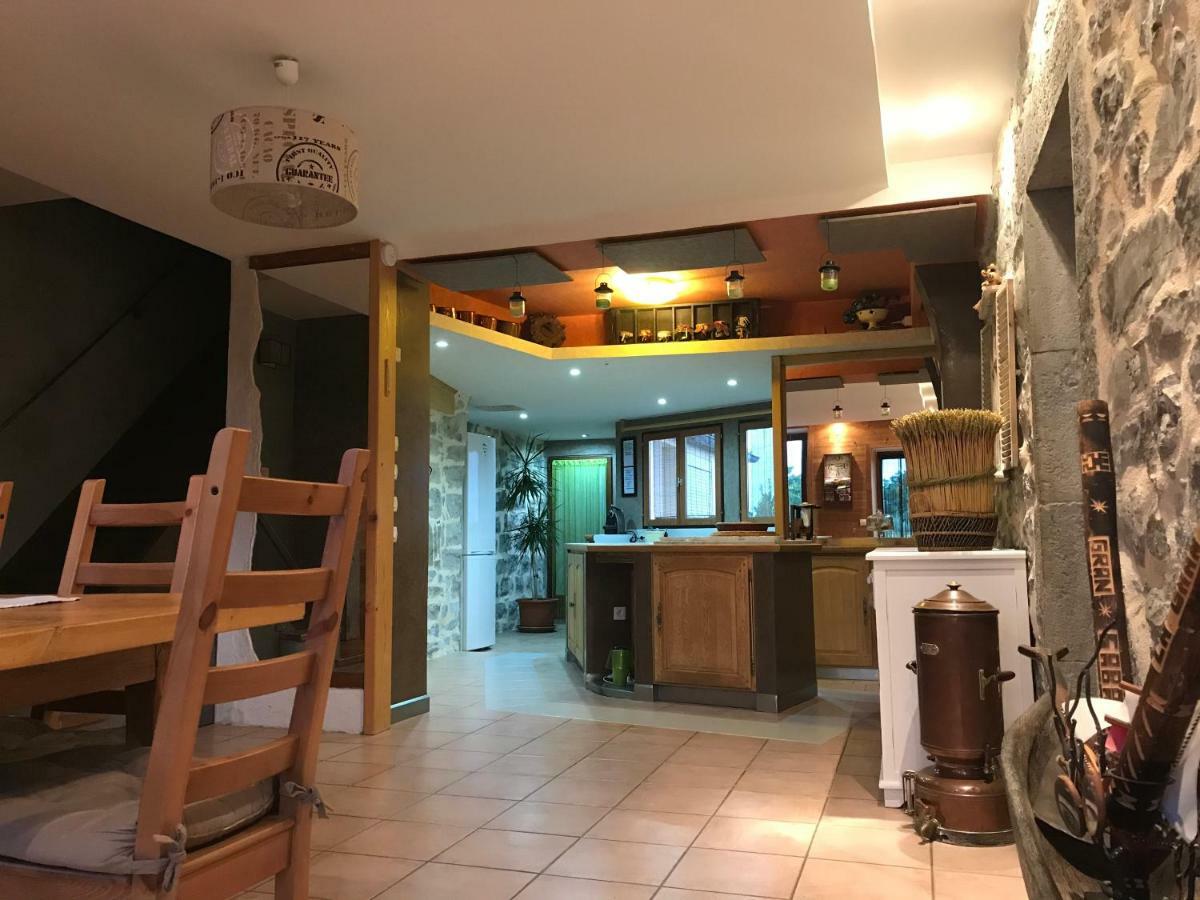 Mas De Guilhaumon Cote Hameau Ferienhaus *