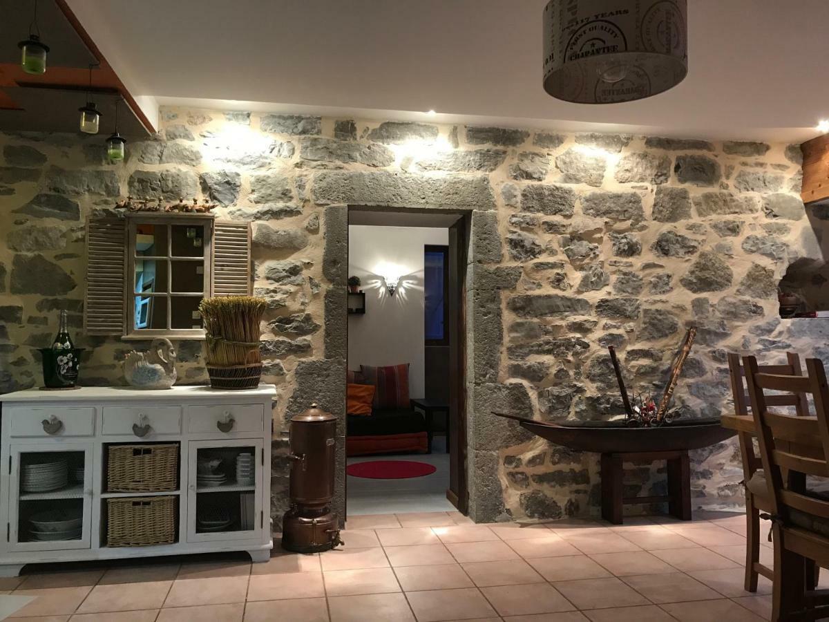Mas De Guilhaumon Cote Hameau Ferienhaus